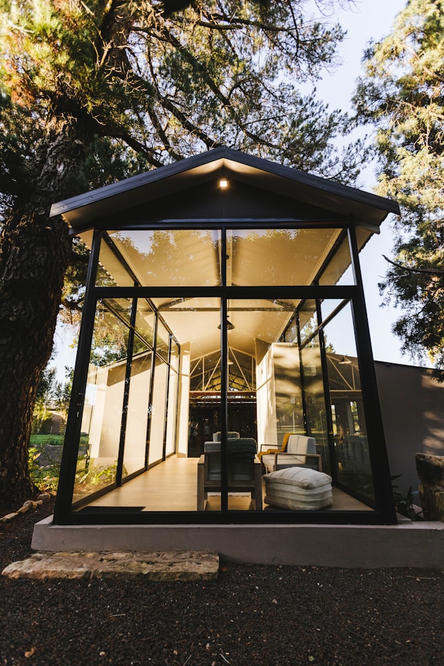 Een luxe tuinhuis: uw persoonlijke plek voor rust en vitaliteit